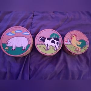 Set of 3 storage boxes **2 for $10**